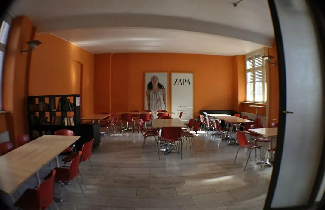 All In Hostel Berlin-1